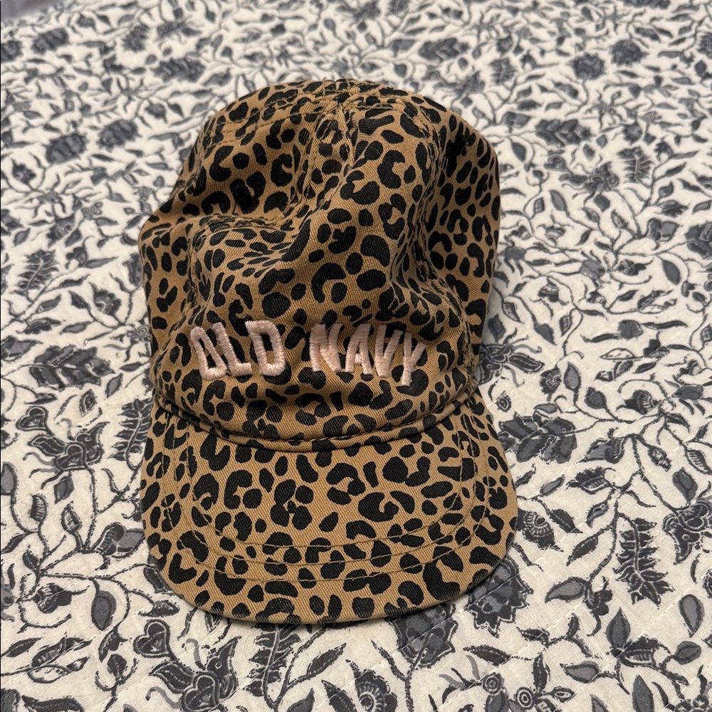 Old Navy Kids Leopard Print Hat - Large